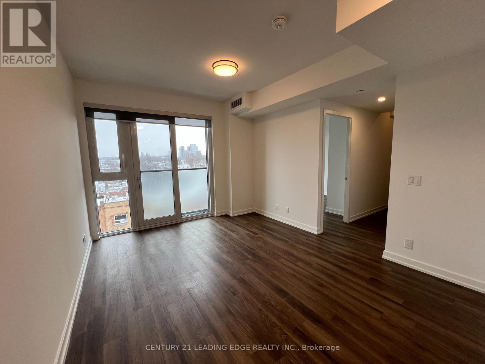 601 - 555 College Street, Toronto, Ontario  M4G 0B1 - Photo 8 - C12963910