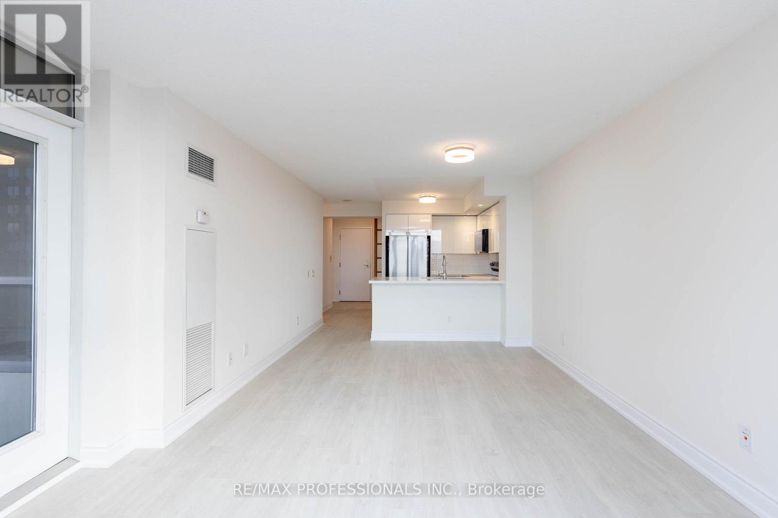 1403 - 15 Northtown Way, Toronto, Ontario  M2N 7A1 - Photo 11 - C12963280