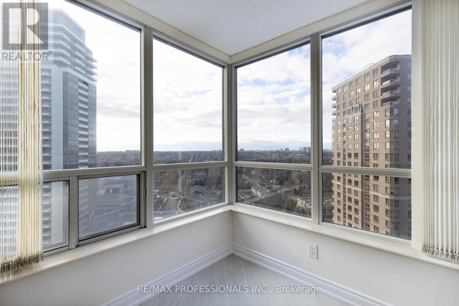 1403 - 15 Northtown Way, Toronto, Ontario  M2N 7A1 - Photo 10 - C12963280