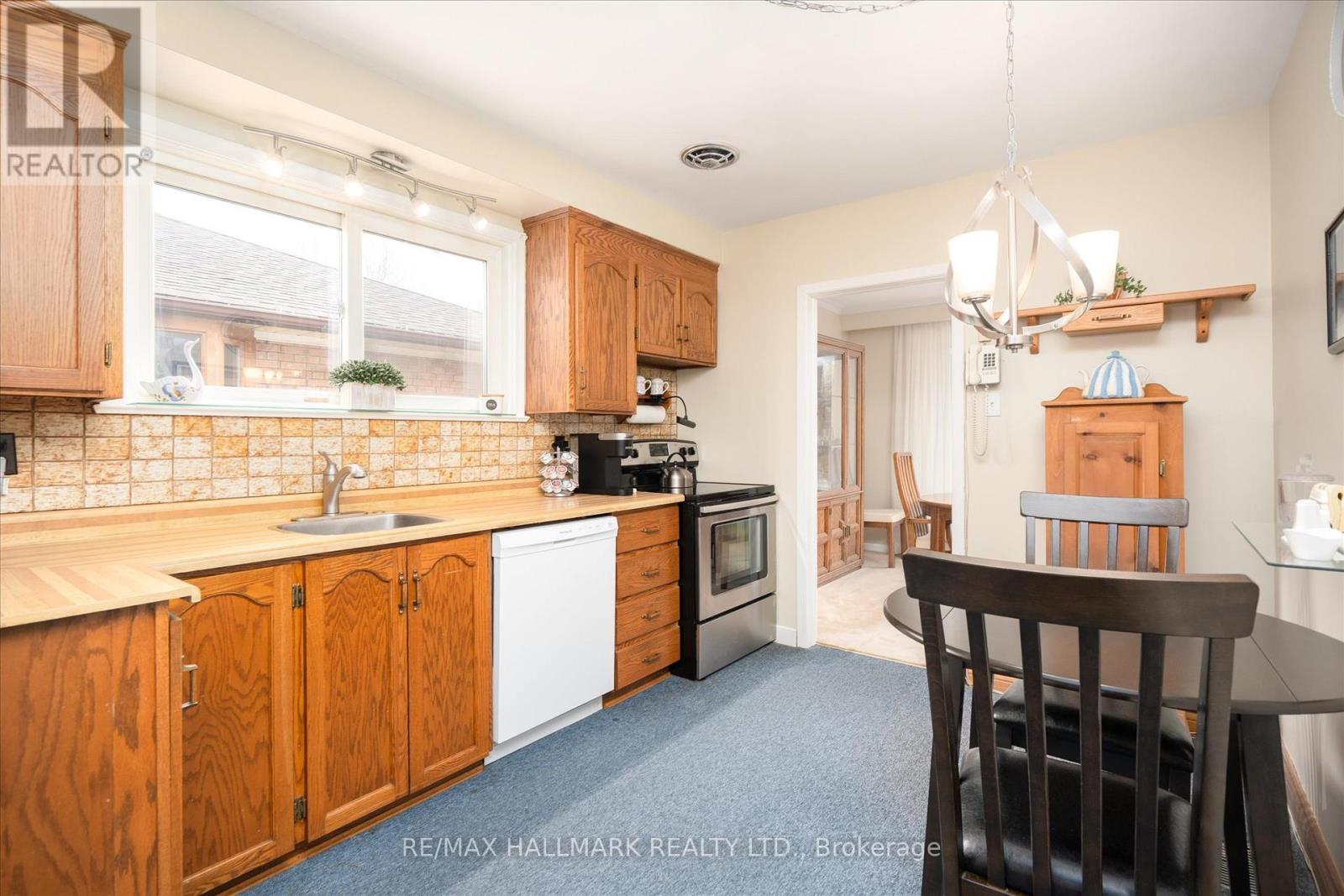 7 Grassington Crescent, Toronto, Ontario  M1G 1X4 - Photo 18 - E12963604