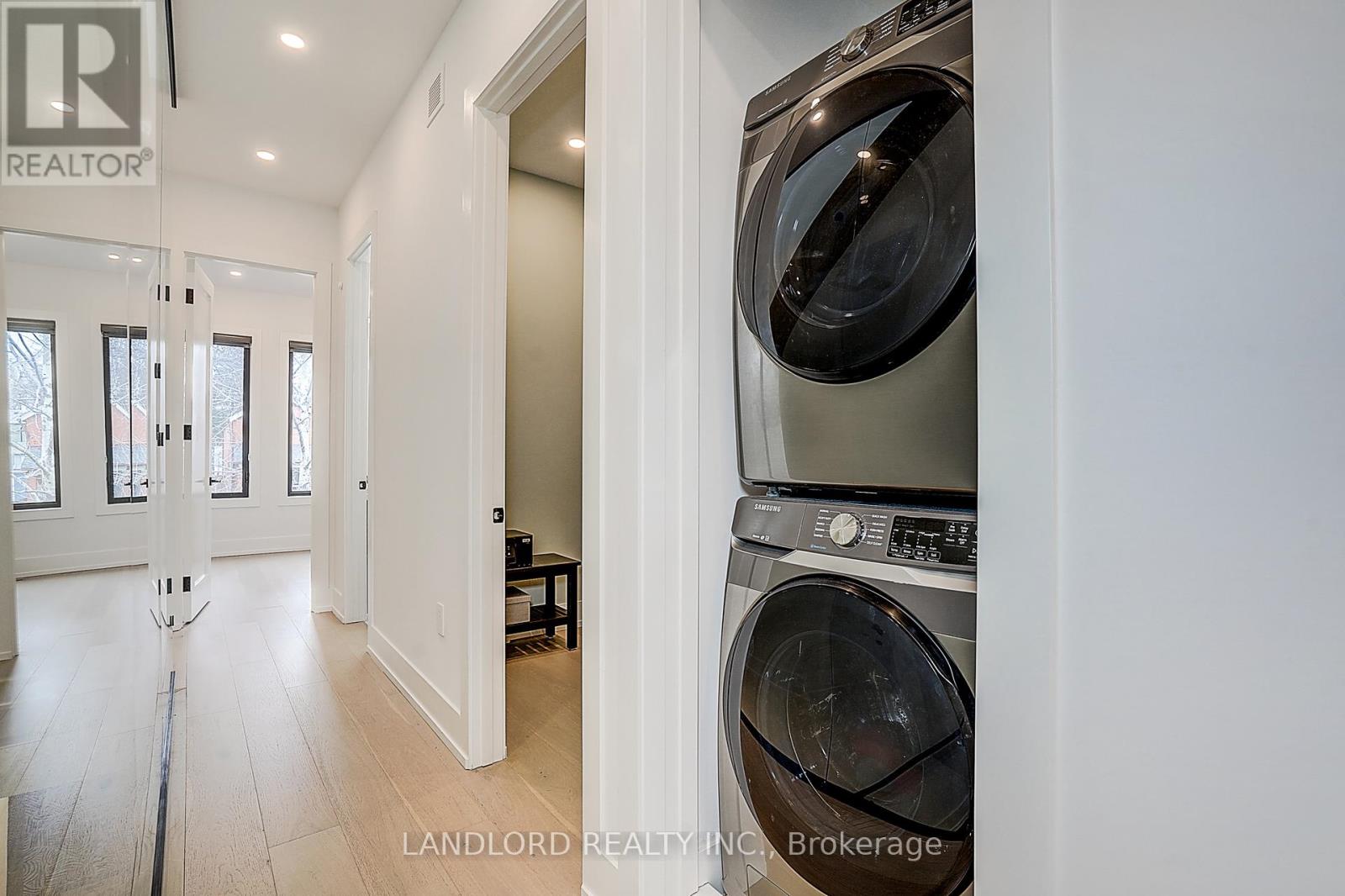 21 Shudell Avenue, Toronto, Ontario  M4J 1C5 - Photo 36 - E12963616