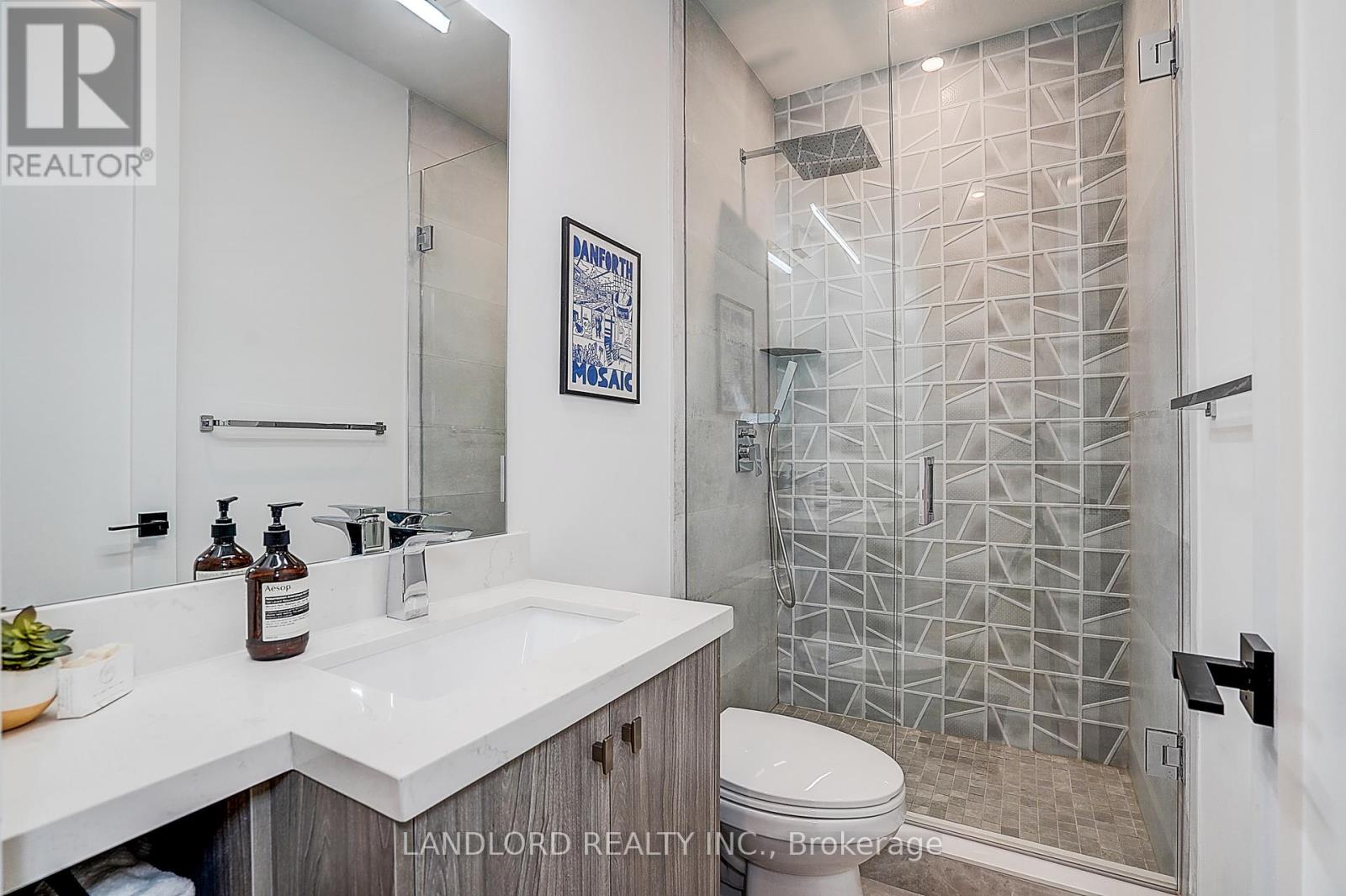 21 Shudell Avenue, Toronto, Ontario  M4J 1C5 - Photo 37 - E12963616