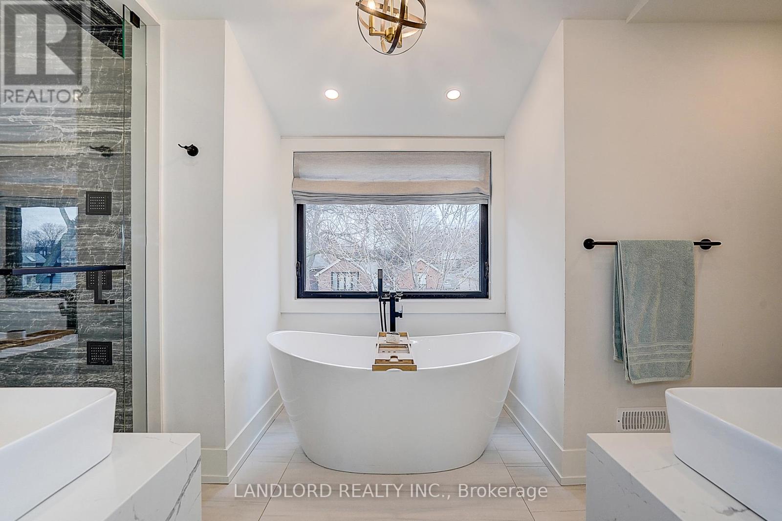 21 Shudell Avenue, Toronto, Ontario  M4J 1C5 - Photo 42 - E12963616