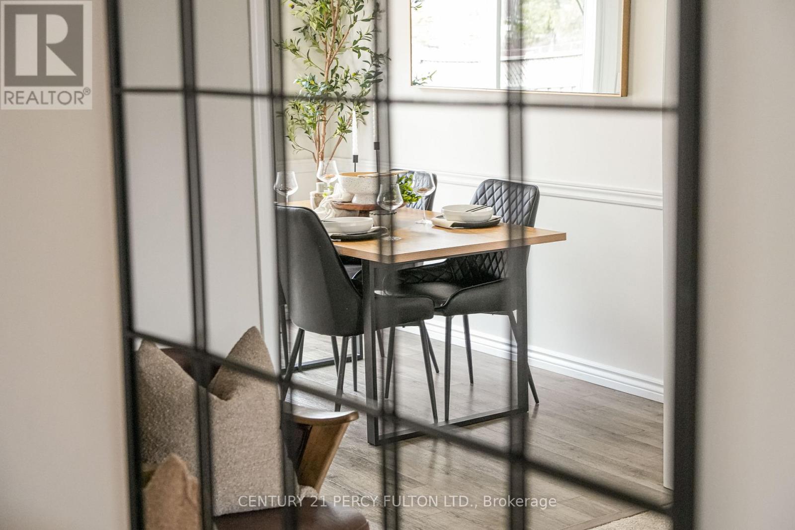 1323 Fenelon Crescent, Oshawa, Ontario  L1J 6G2 - Photo 10 - E12963646