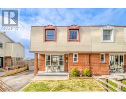 1323 FENELON CRESCENT, Oshawa, Ontario