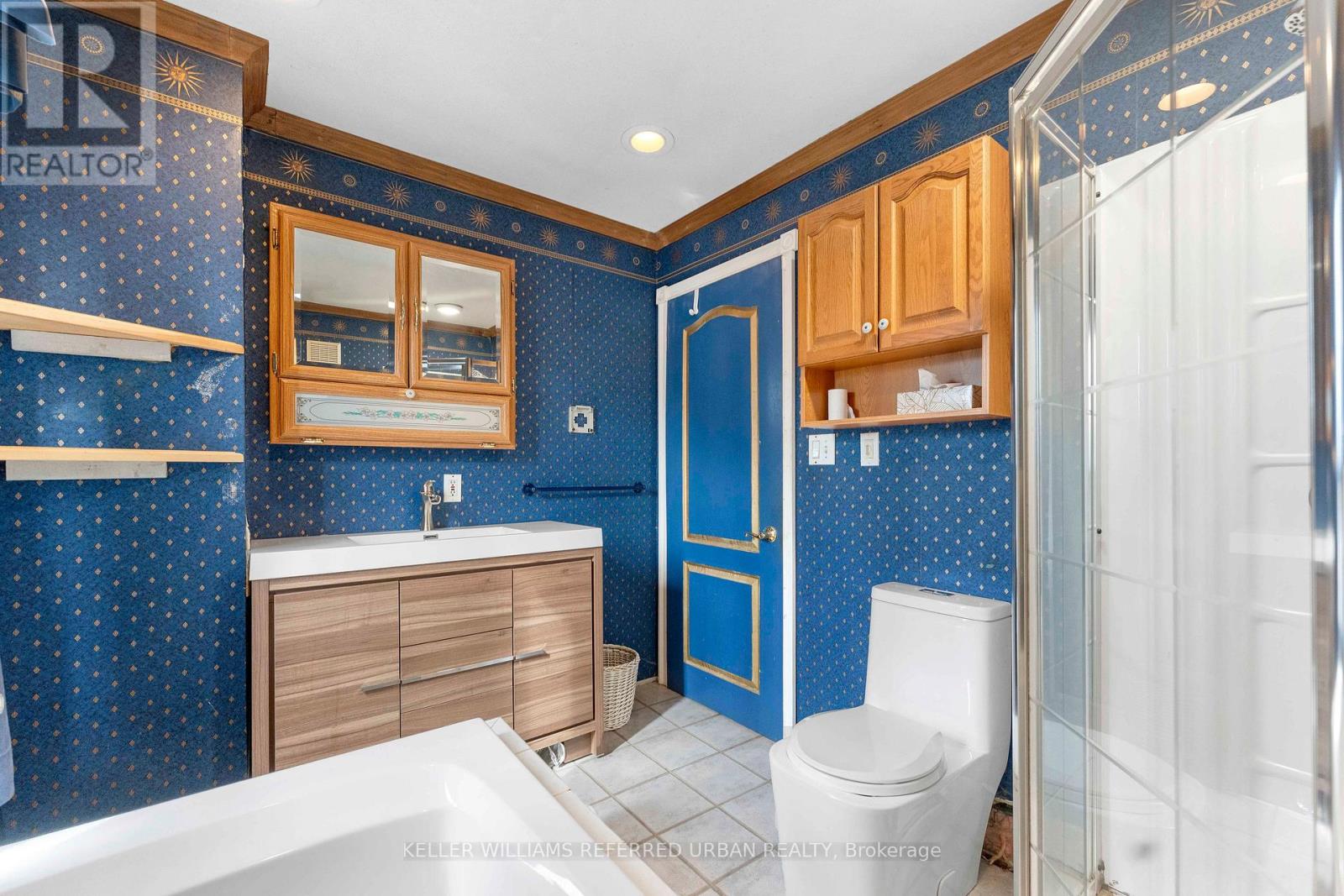 8 Woodlee Road, Toronto, Ontario  M4E 2R1 - Photo 14 - E12963648