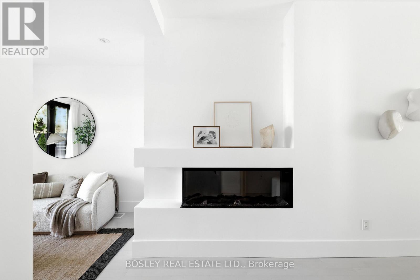 137 Munro Street, Toronto, Ontario  M4M 2B8 - Photo 5 - E12963692