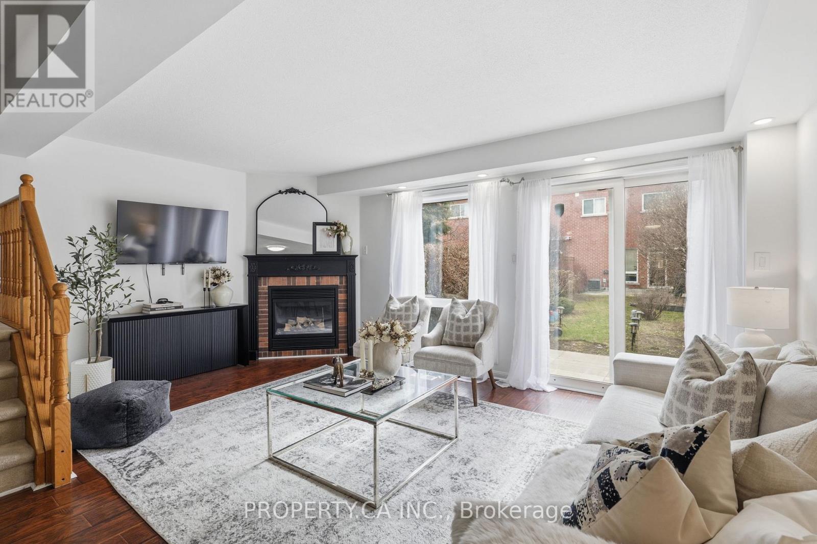 7 Torr Lane, Ajax, Ontario L1S 7N1 - Photo 3 - E12963704