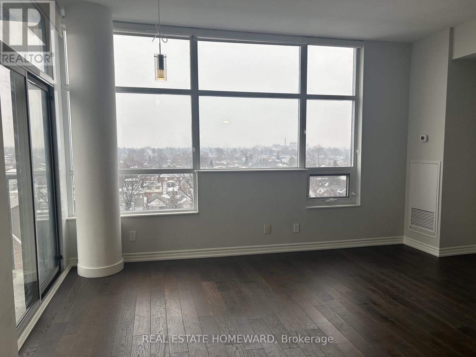 803 - 280 Donlands Avenue, Toronto, Ontario  M4J 0A3 - Photo 4 - E12963710