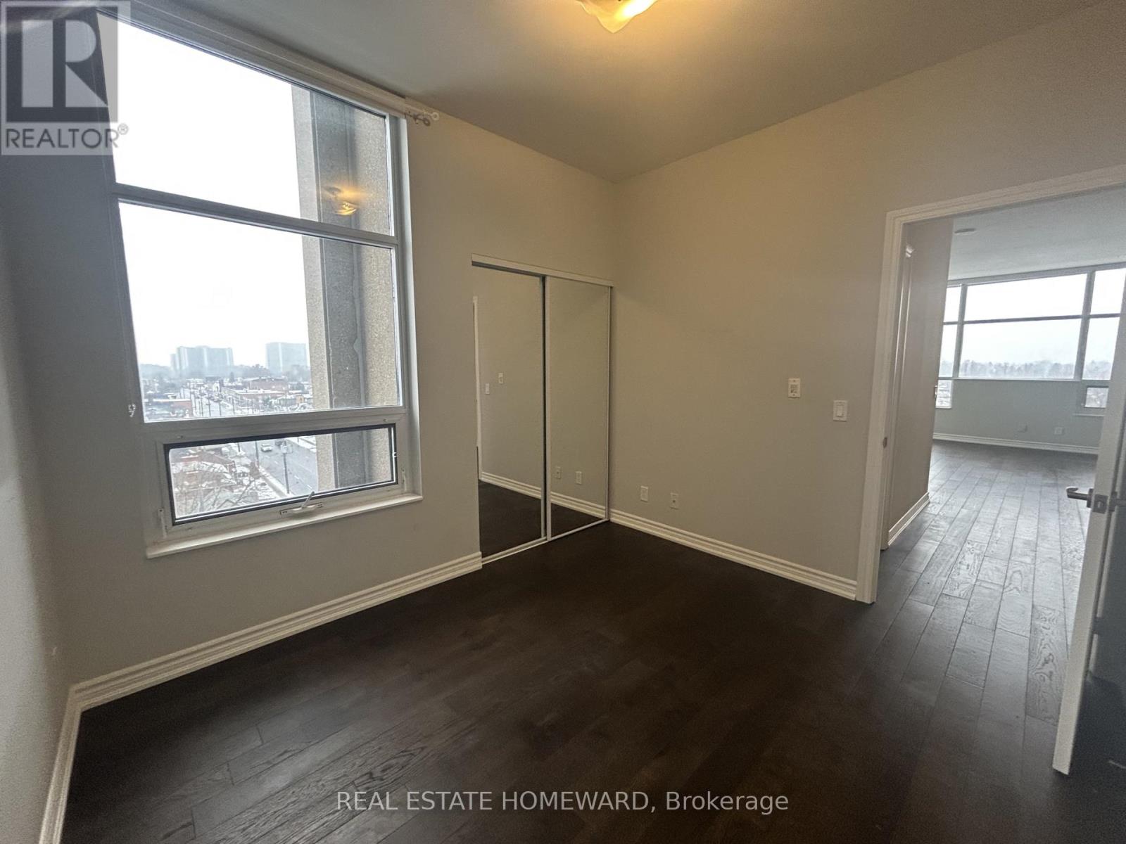 803 - 280 Donlands Avenue, Toronto, Ontario  M4J 0A3 - Photo 8 - E12963710