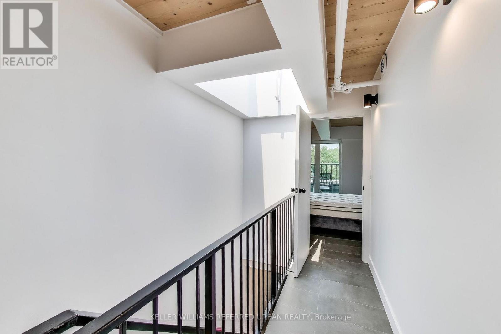 Ph - 1604 Queen Street E, Toronto, Ontario  M4L 1G2 - Photo 23 - E12963810