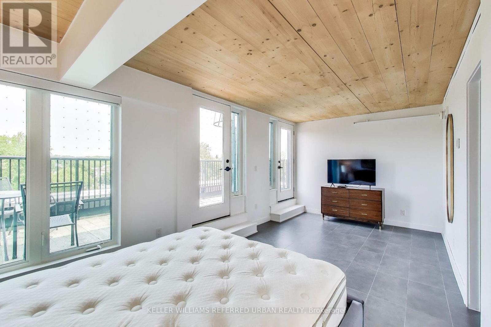 Ph - 1604 Queen Street E, Toronto, Ontario  M4L 1G2 - Photo 26 - E12963810