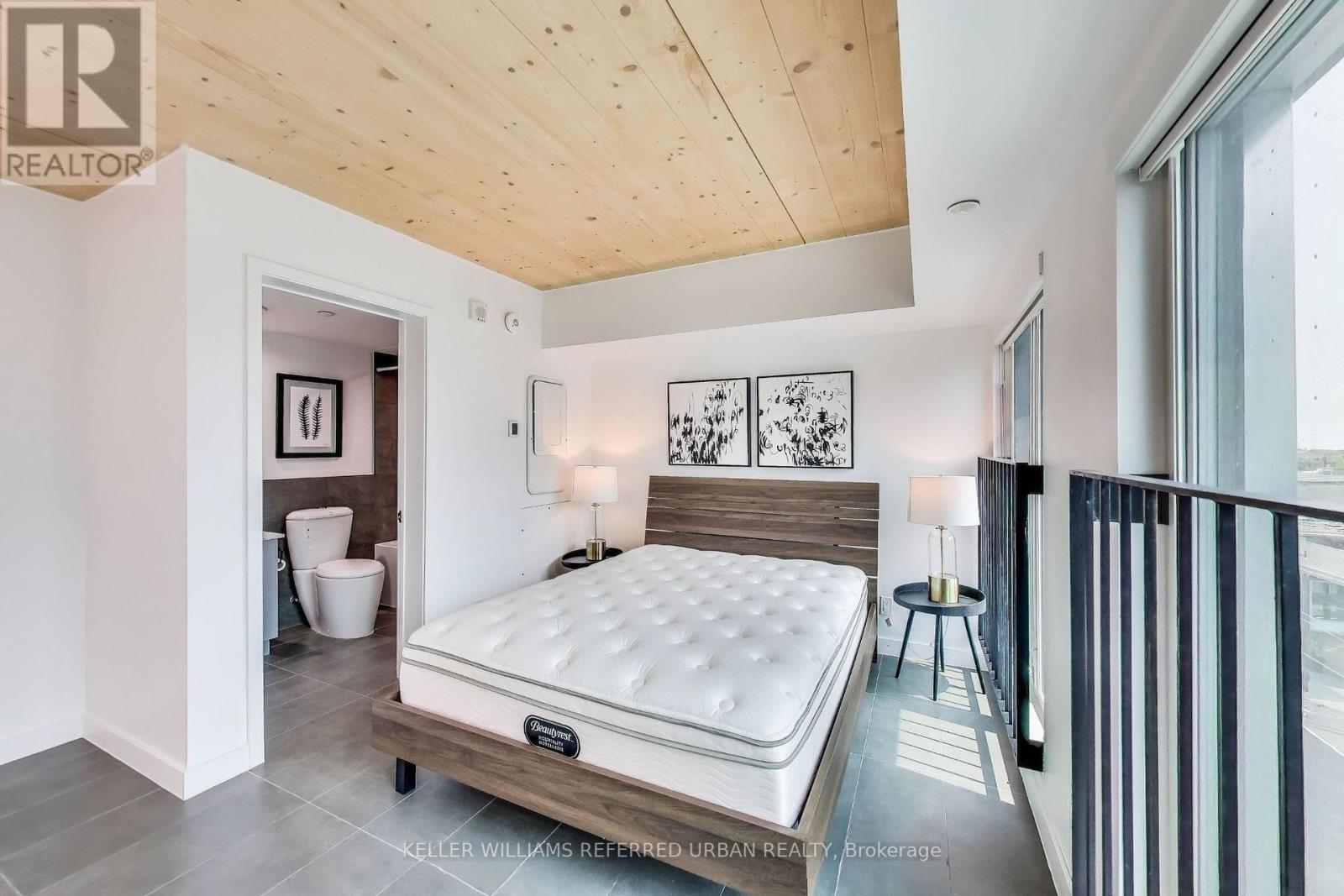 Ph - 1604 Queen Street E, Toronto, Ontario  M4L 1G2 - Photo 32 - E12963810