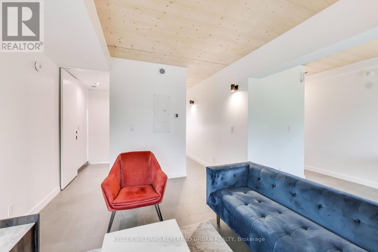 Ph - 1604 Queen Street E, Toronto, Ontario  M4L 1G2 - Photo 6 - E12963810