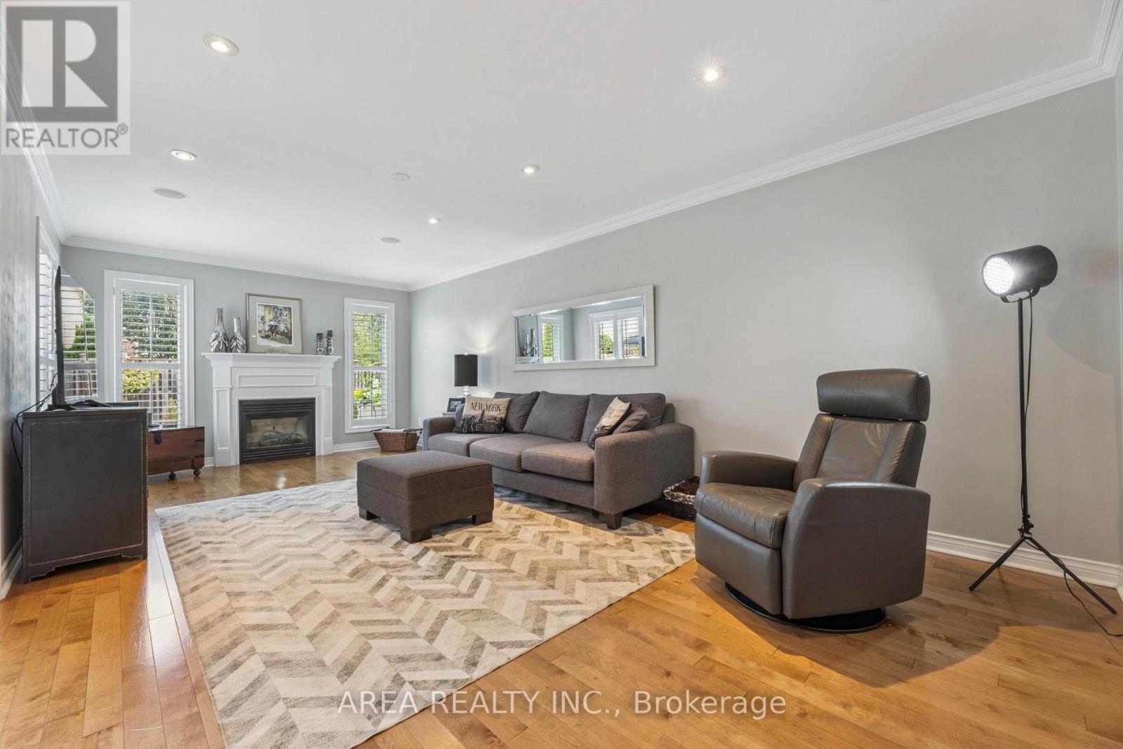 43 Chatterson Street, Whitby, Ontario  L1R 0B3 - Photo 14 - E12963854