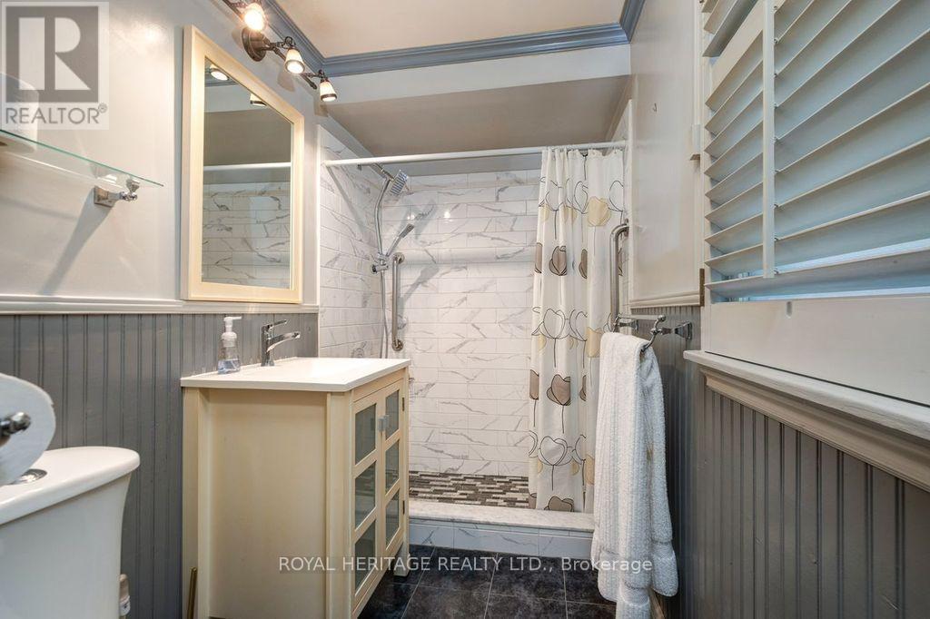 70 Gatesview Avenue, Toronto, Ontario  M1J 3G5 - Photo 10 - E12963866