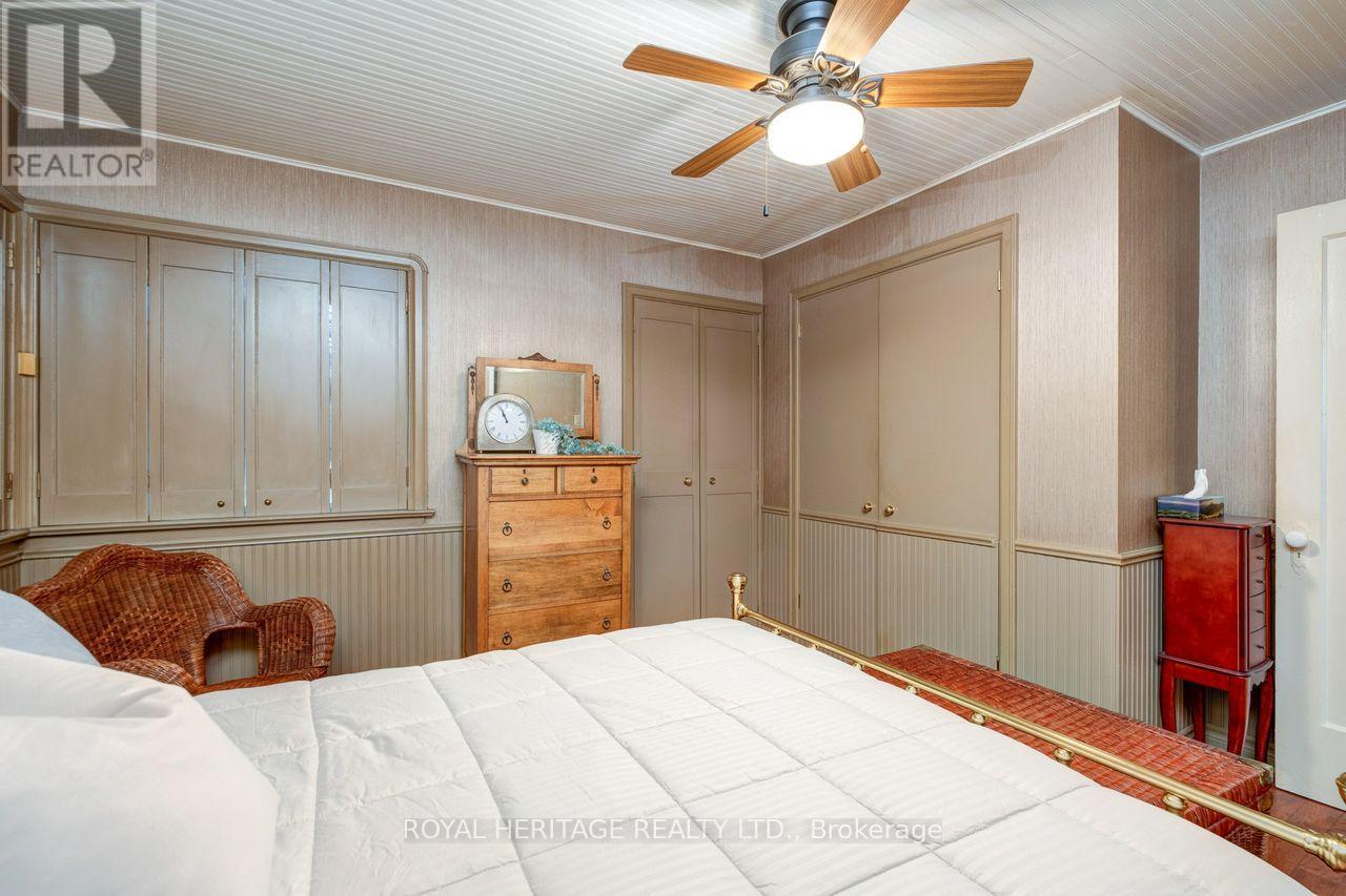 70 Gatesview Avenue, Toronto, Ontario  M1J 3G5 - Photo 11 - E12963866