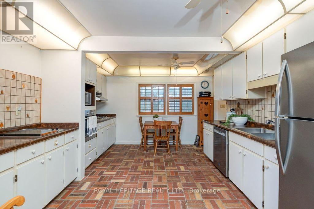 70 Gatesview Avenue, Toronto, Ontario  M1J 3G5 - Photo 9 - E12963866