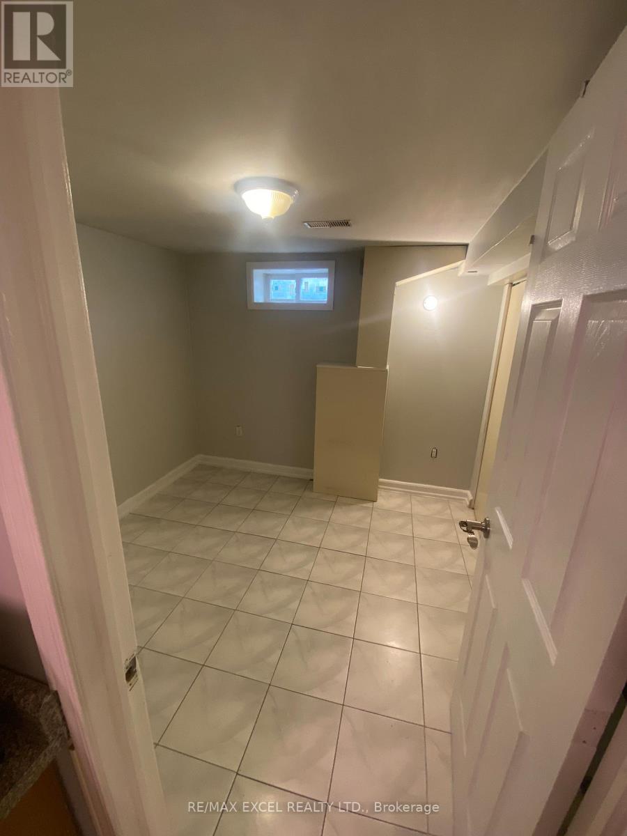 Basement - 102 Orton Park Road, Toronto, Ontario  M1G 3G8 - Photo 5 - E12963908