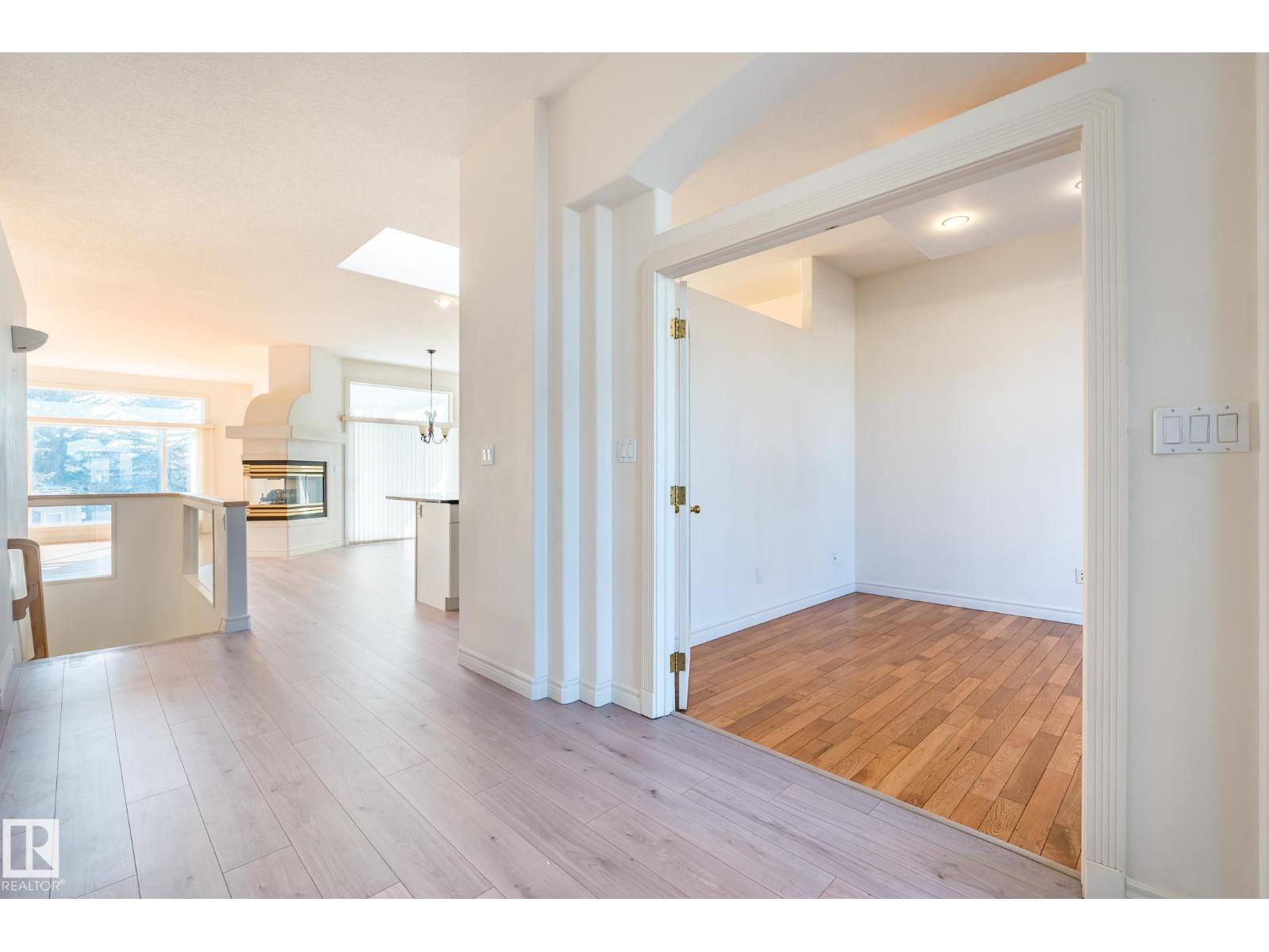 189 Blackburn Dr W Sw, Edmonton, Alberta  T6W 1C3 - Photo 9 - E4480852