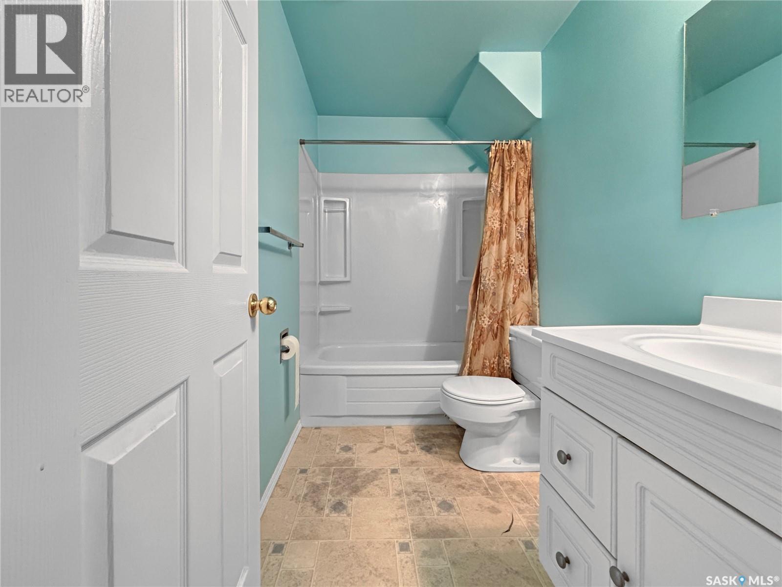 27 Walker Crescent, Saskatoon, Saskatchewan  S7L 4H7 - Photo 14 - SK032231