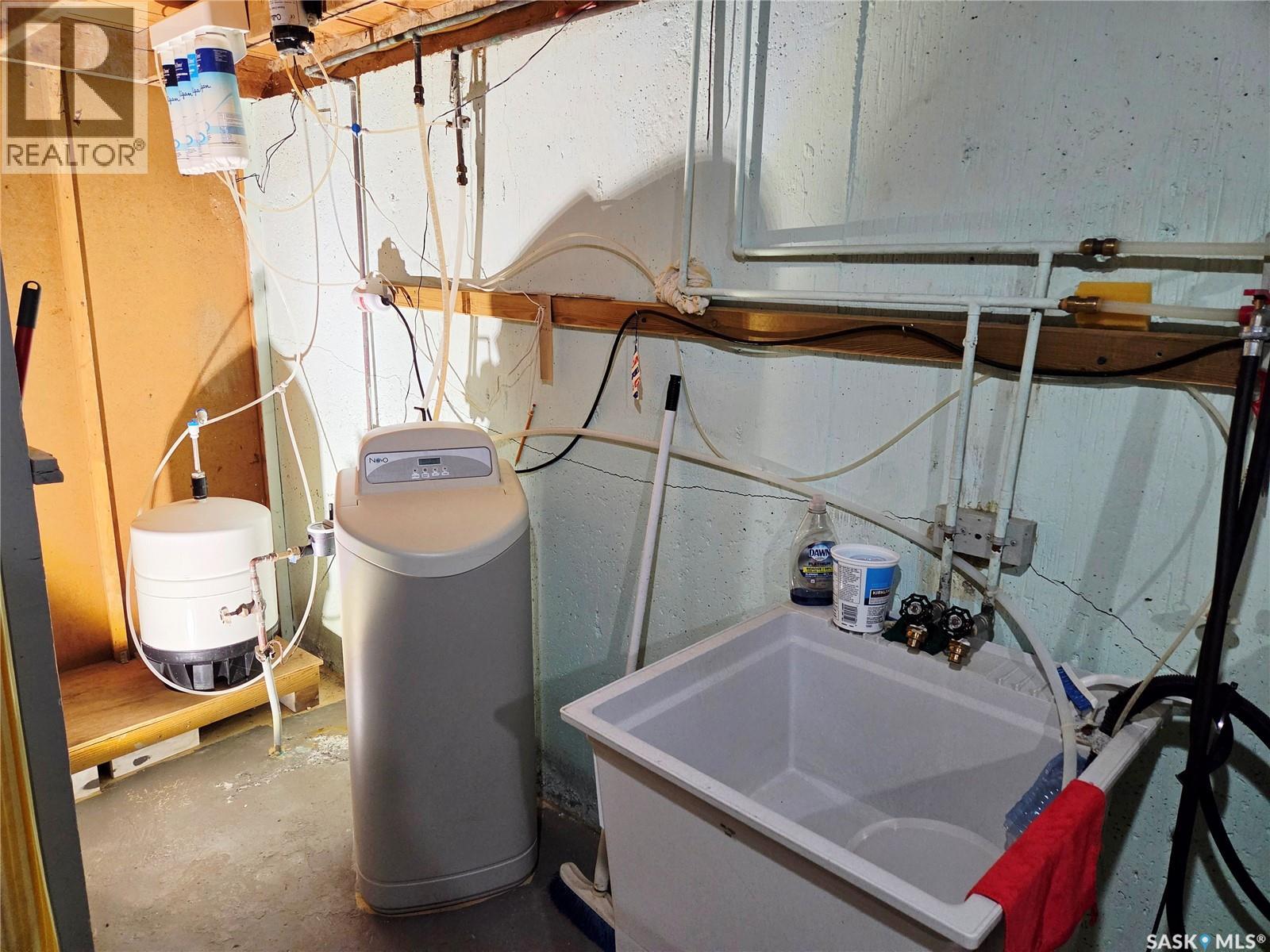 1147 Broadview Road, Esterhazy, Saskatchewan  S0A 0X0 - Photo 22 - SK032107