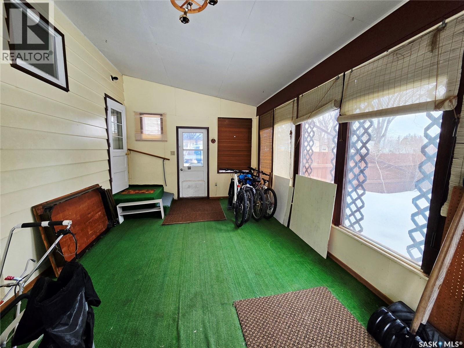 1147 Broadview Road, Esterhazy, Saskatchewan  S0A 0X0 - Photo 27 - SK032107