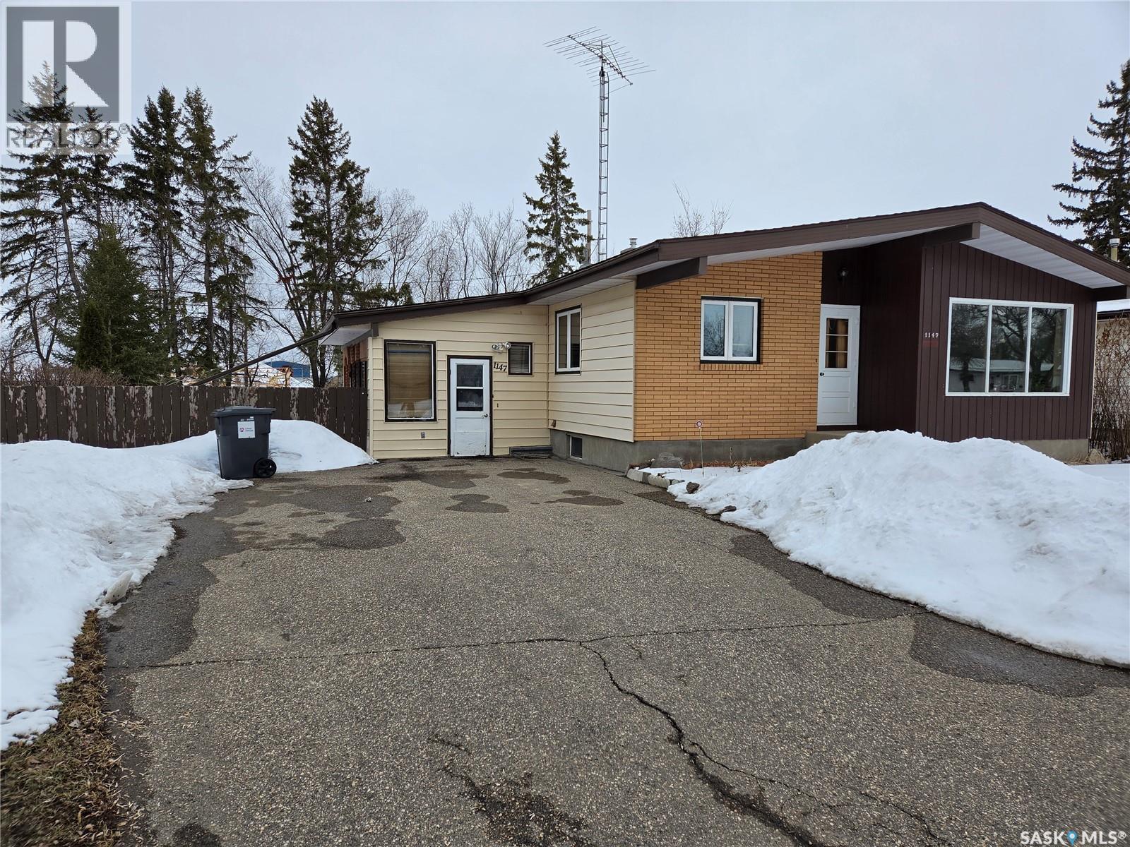 1147 Broadview Road, Esterhazy, Saskatchewan  S0A 0X0 - Photo 34 - SK032107