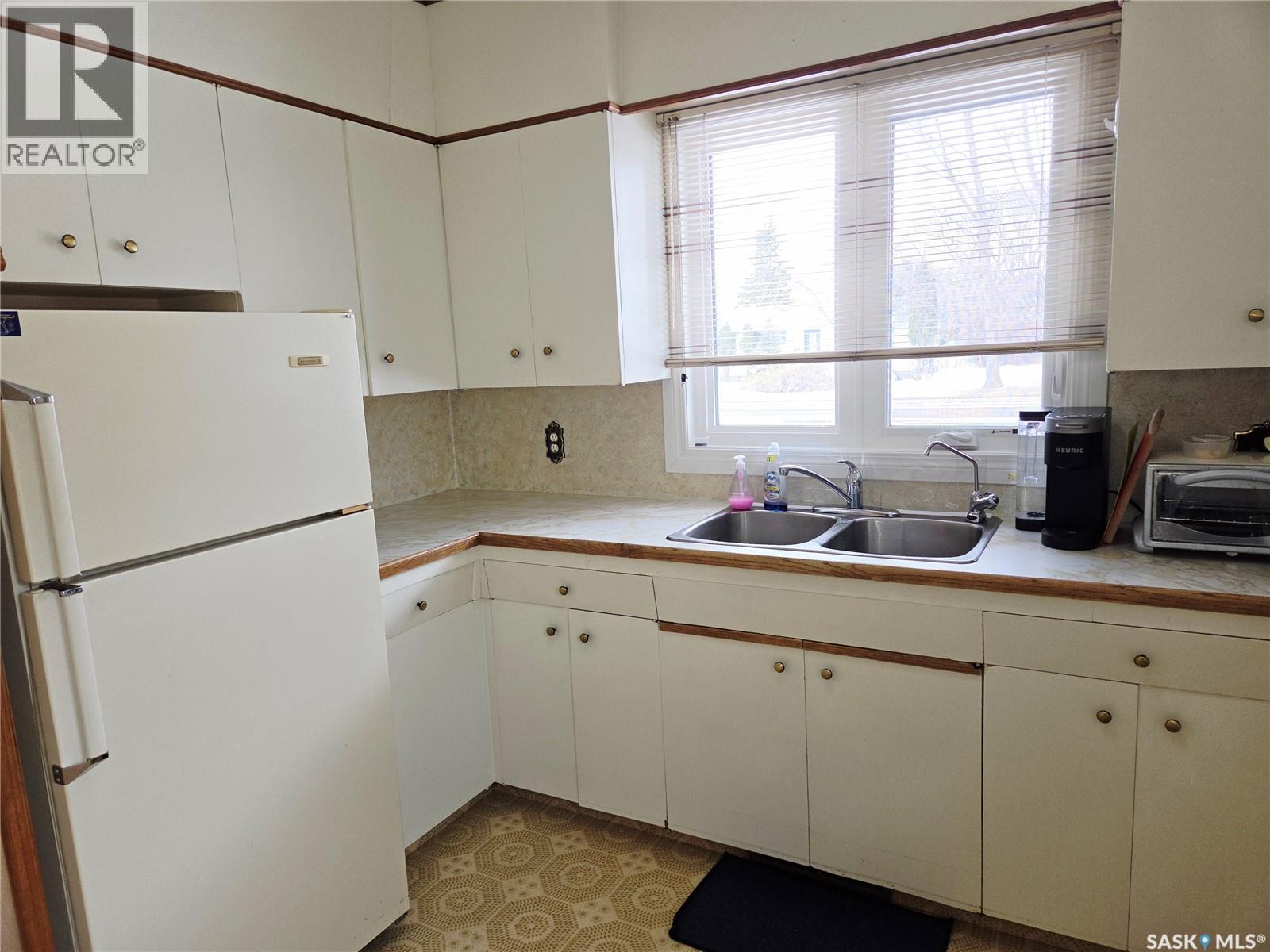 1147 Broadview Road, Esterhazy, Saskatchewan  S0A 0X0 - Photo 9 - SK032107