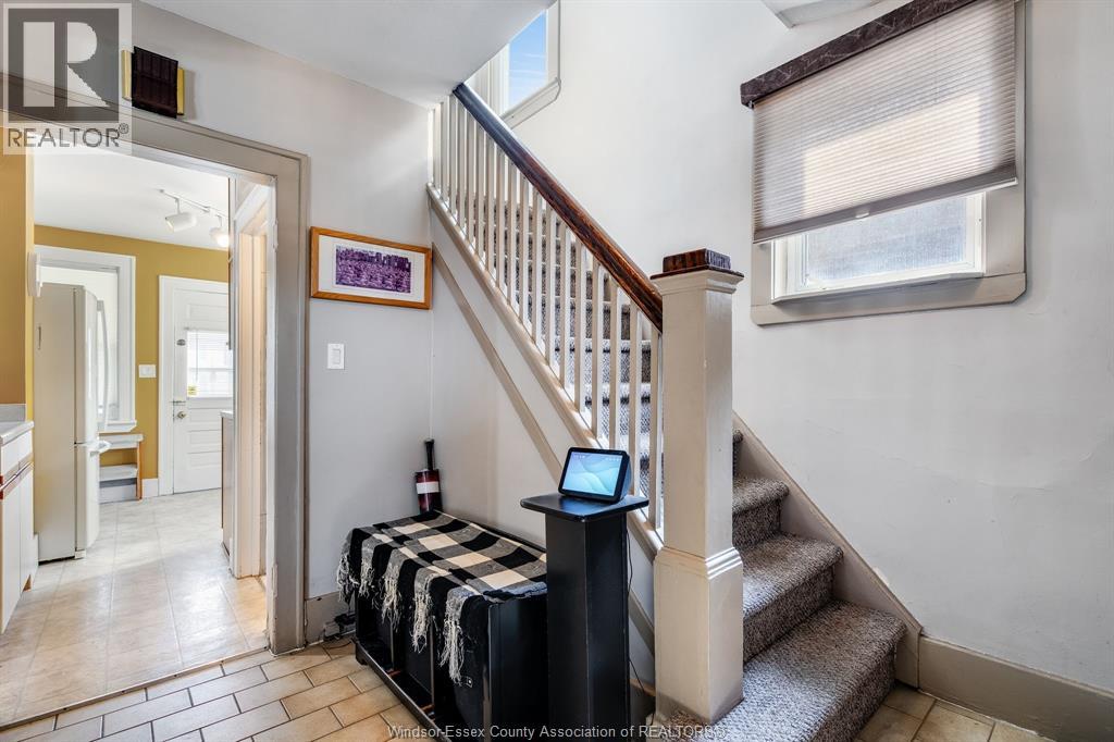 1512 Marentette Avenue, Windsor, Ontario  N8X 4E3 - Photo 3 - 26007198
