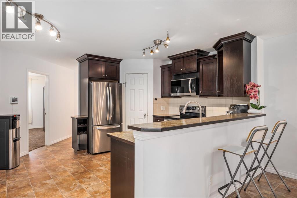 111, 323 4 Avenue, Strathmore, Alberta  T1P 1B5 - Photo 8 - A2297259