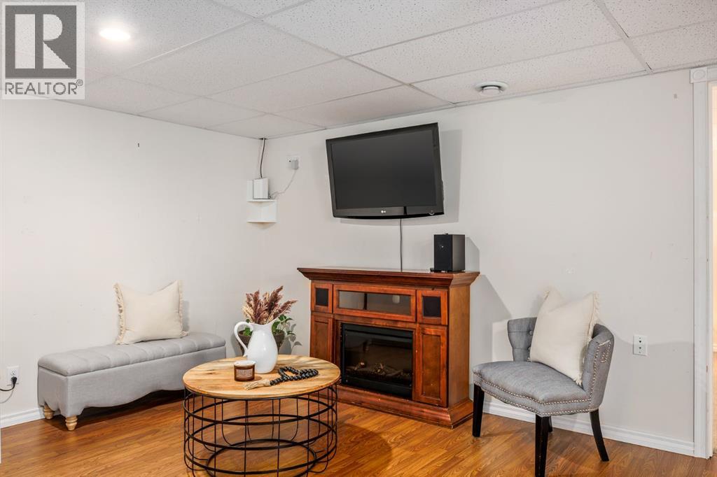 111, 323 4 Avenue, Strathmore, Alberta  T1P 1B5 - Photo 25 - A2297259