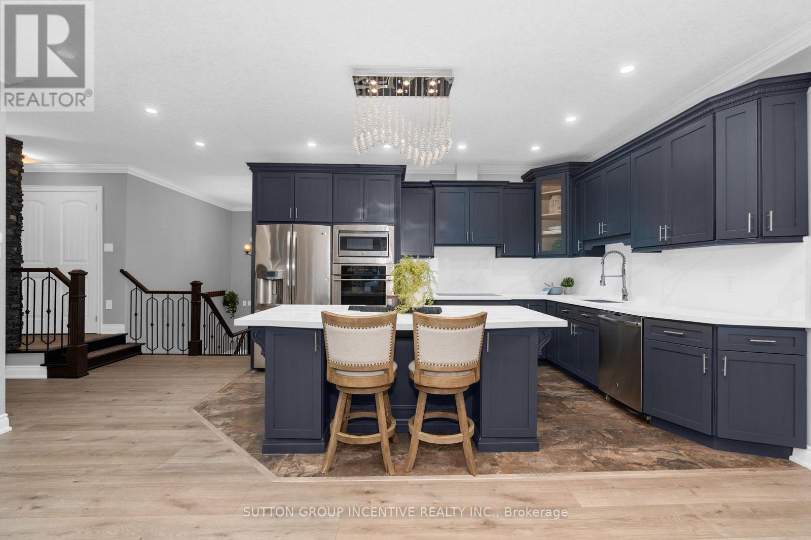 4 Snowshoe Trail, Barrie, Ontario L4N 7Z1 - Photo 13 - S12834610