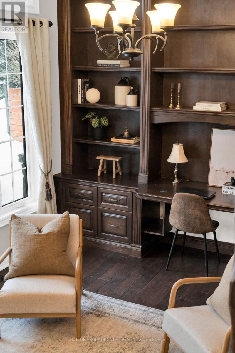 4 Snowshoe Trail, Barrie, Ontario L4N 7Z1 - Photo 6 - S12834610