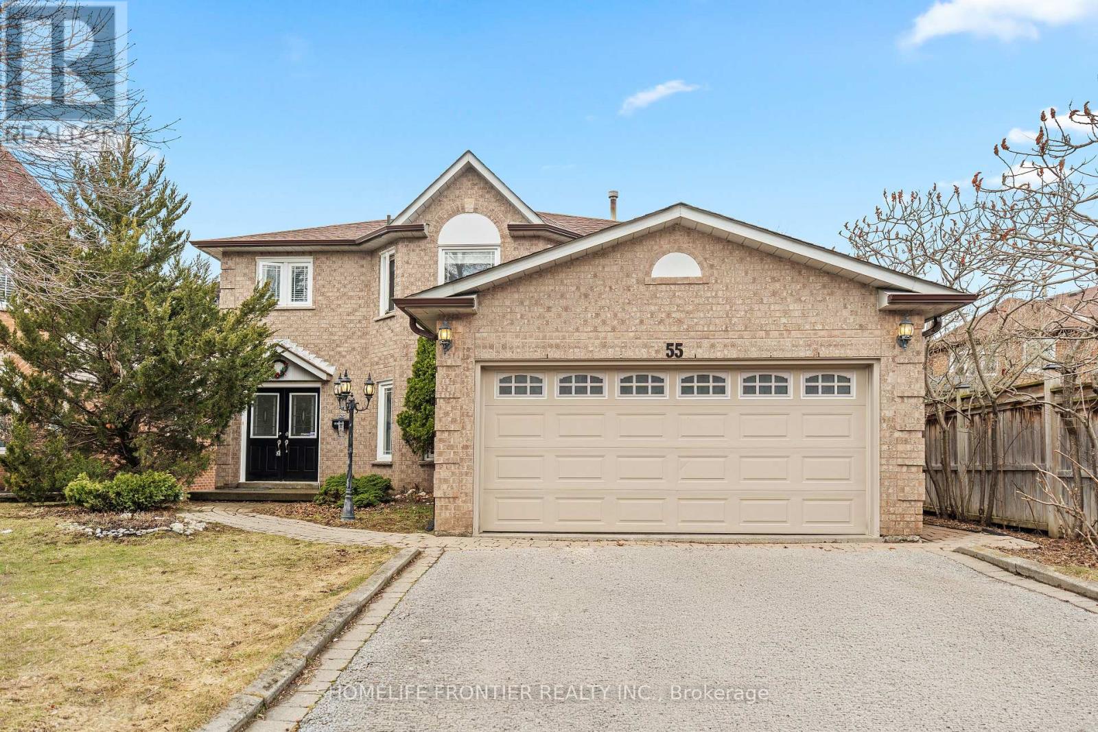 55 Attridge Drive, Aurora, Ontario  L4G 6J4 - Photo 2 - N12963458