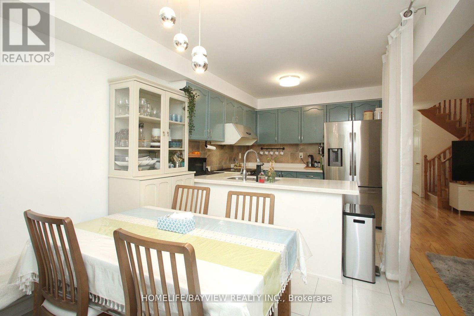 6 Winklers Lane, Markham, Ontario  L6B 1C4 - Photo 16 - N12963476