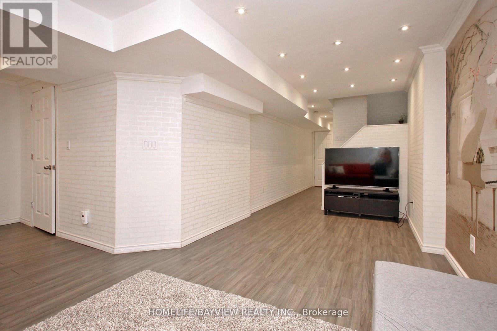 6 Winklers Lane, Markham, Ontario  L6B 1C4 - Photo 29 - N12963476