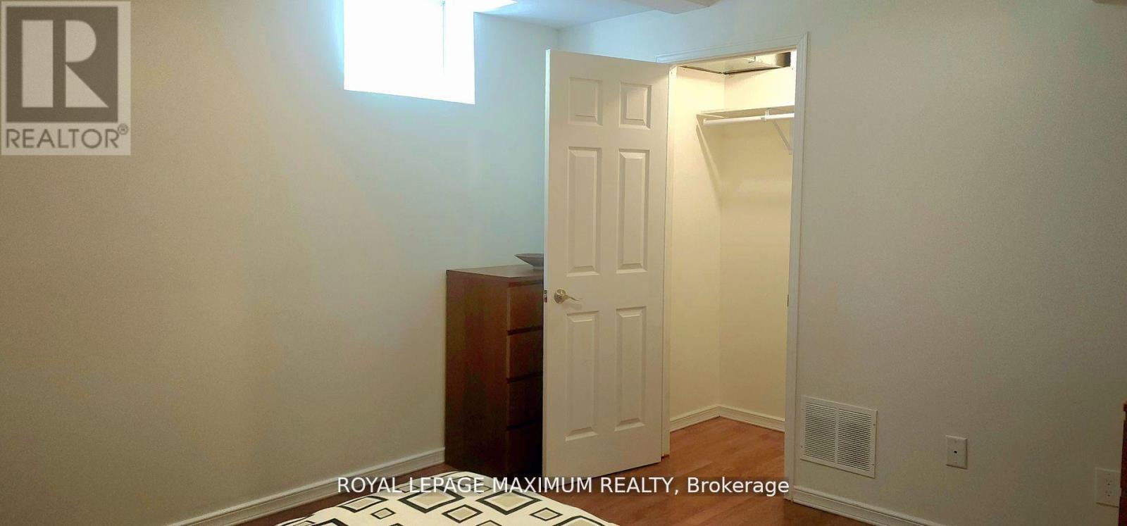 Basement - 19 Maple Forest Drive, Vaughan, Ontario  L6A 0B7 - Photo 13 - N12963482