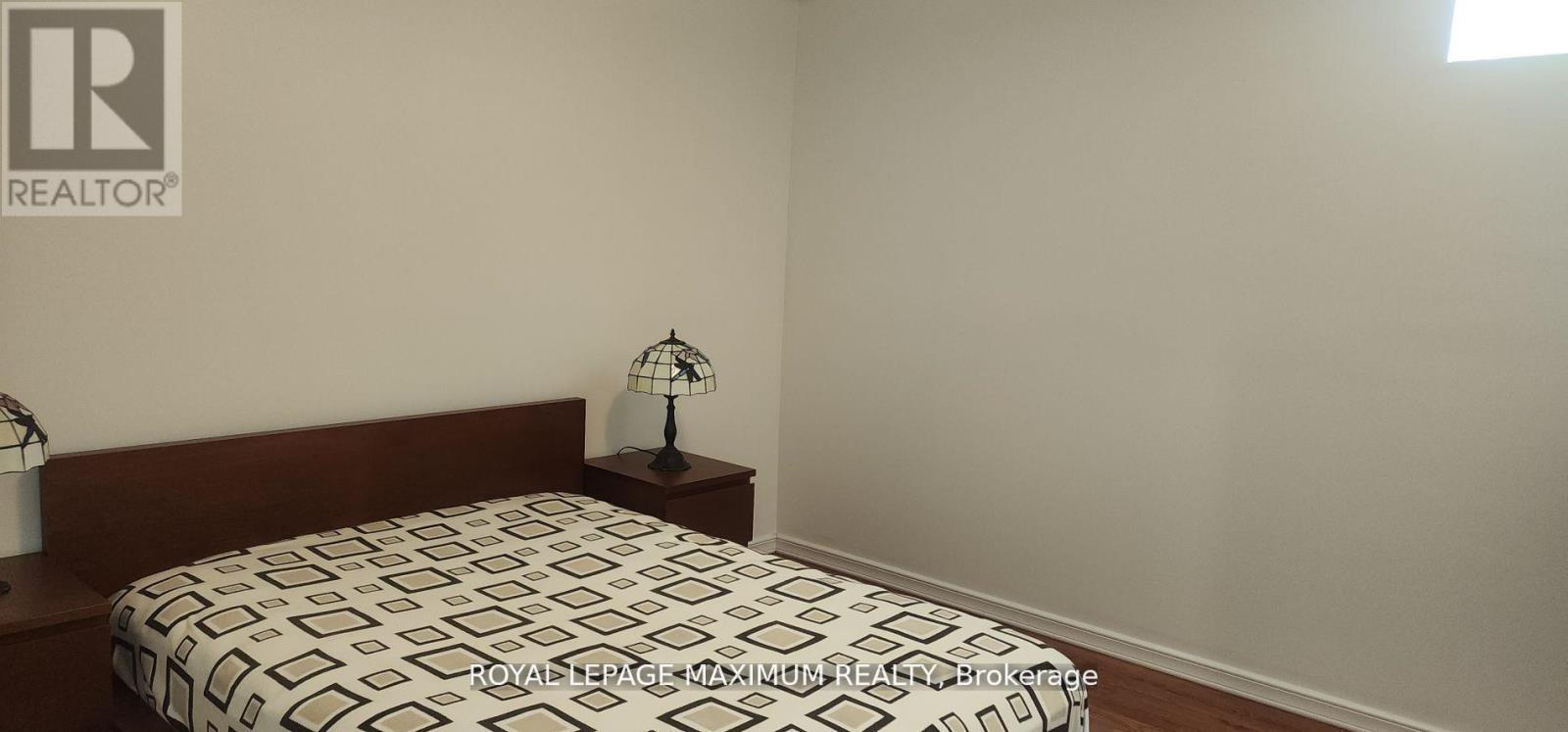 Basement - 19 Maple Forest Drive, Vaughan, Ontario  L6A 0B7 - Photo 15 - N12963482