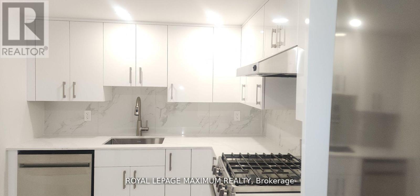 Basement - 19 Maple Forest Drive, Vaughan, Ontario  L6A 0B7 - Photo 6 - N12963482