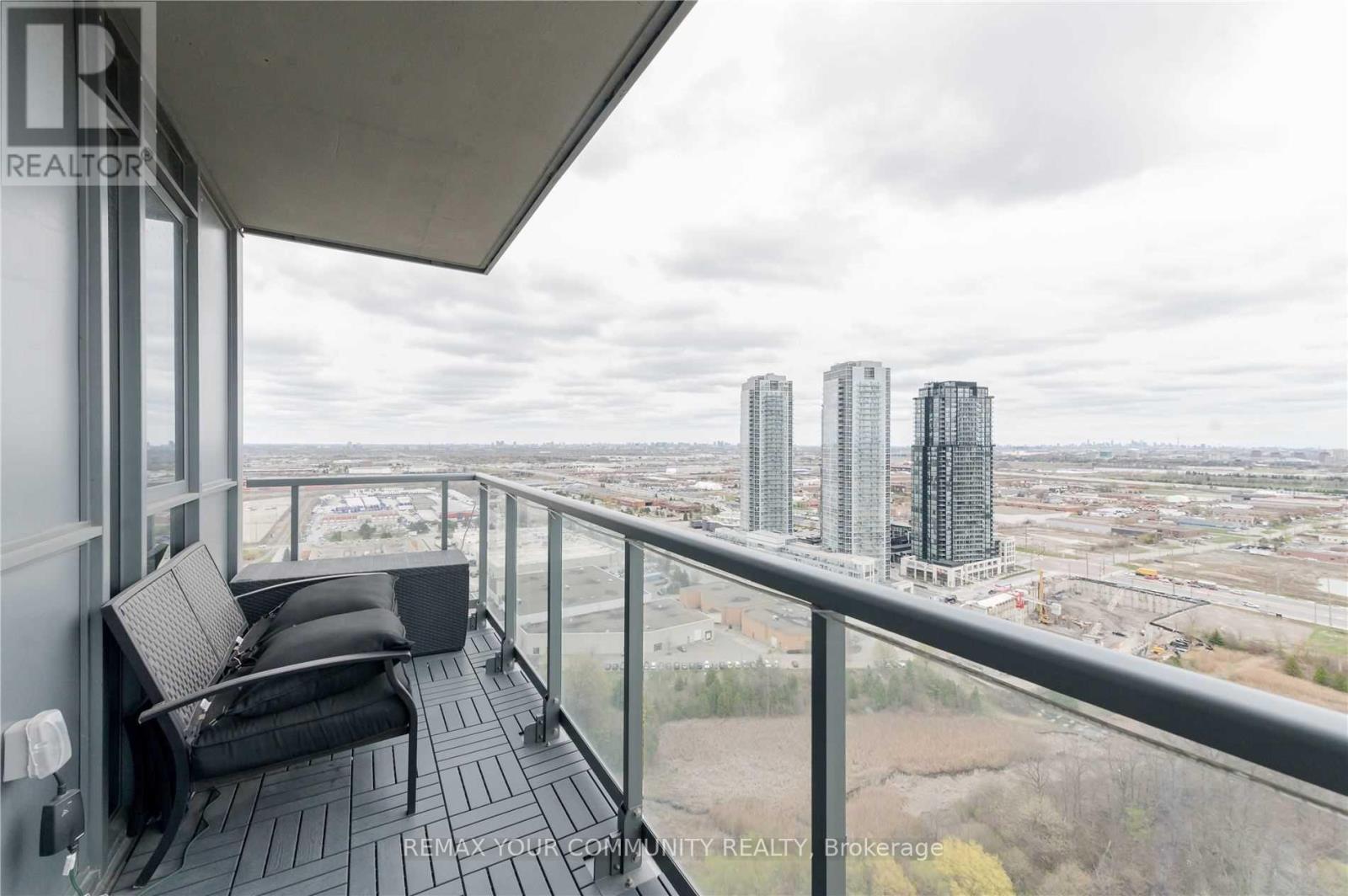 2904 - 7895 Jane Street, Vaughan, Ontario  L4K 2M7 - Photo 10 - N12963516