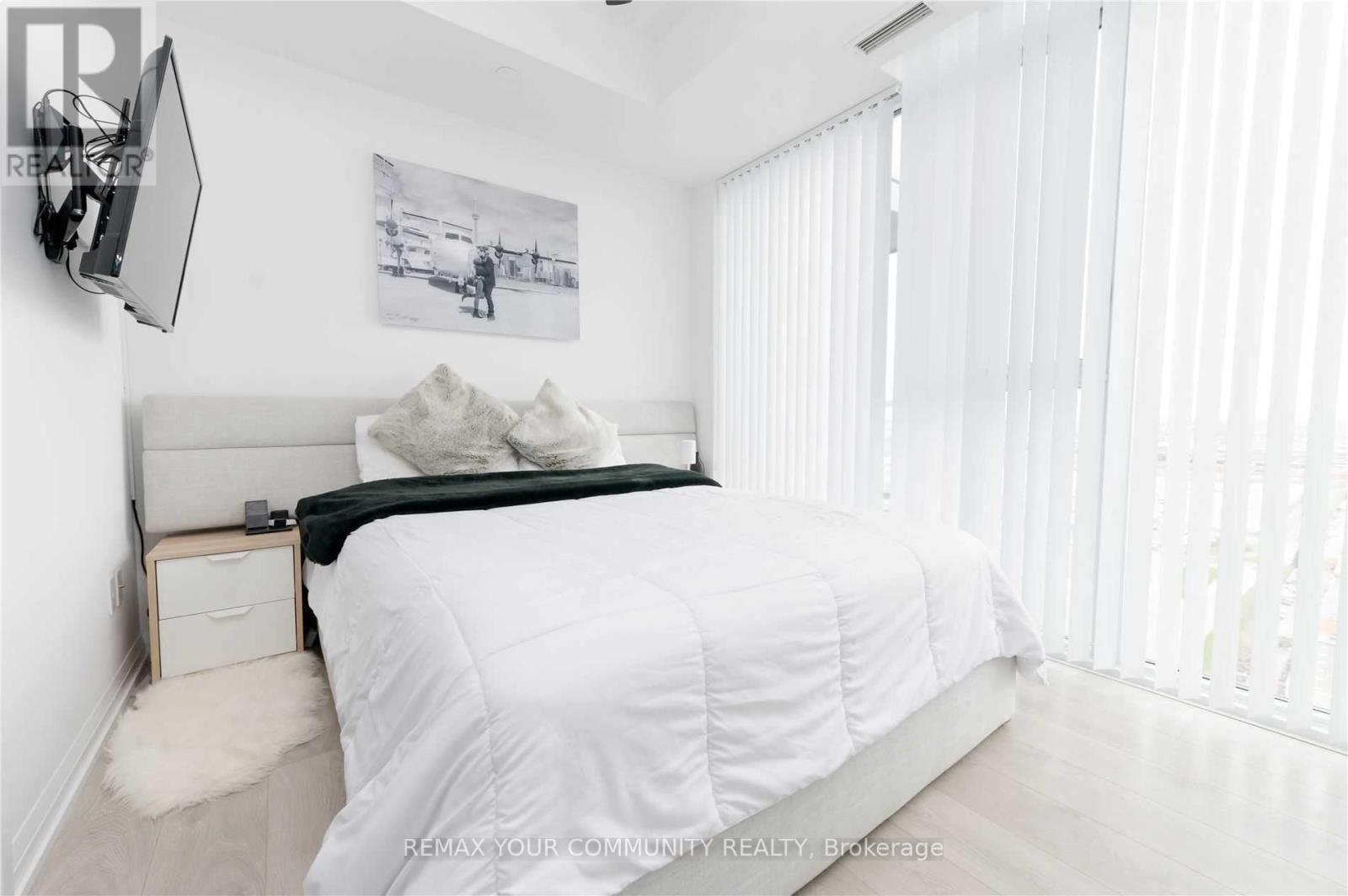 2904 - 7895 Jane Street, Vaughan, Ontario  L4K 2M7 - Photo 3 - N12963516