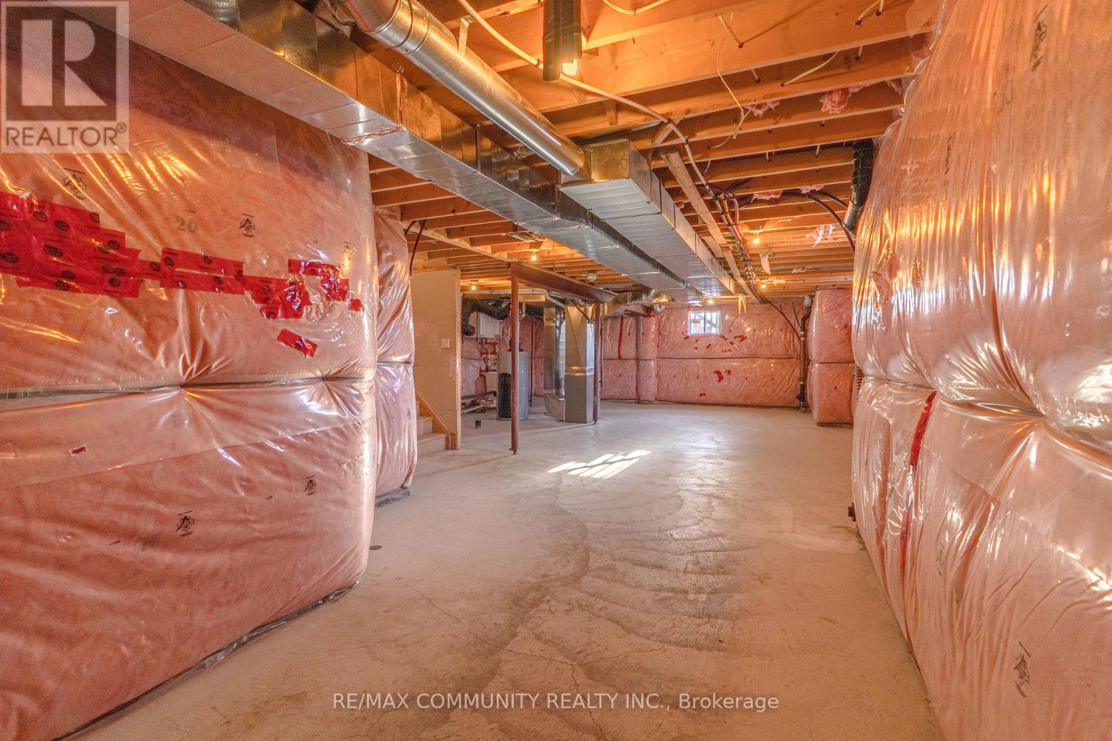 27 Bamburg Street, Georgina, Ontario L0E 1R0 - Photo 34 - N12963518