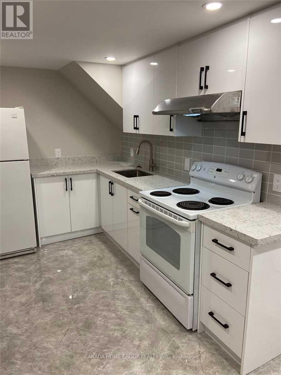 Lower - 435 Lynett Crescent, Richmond Hill, Ontario  L4C 2V6 - Photo 6 - N12963520