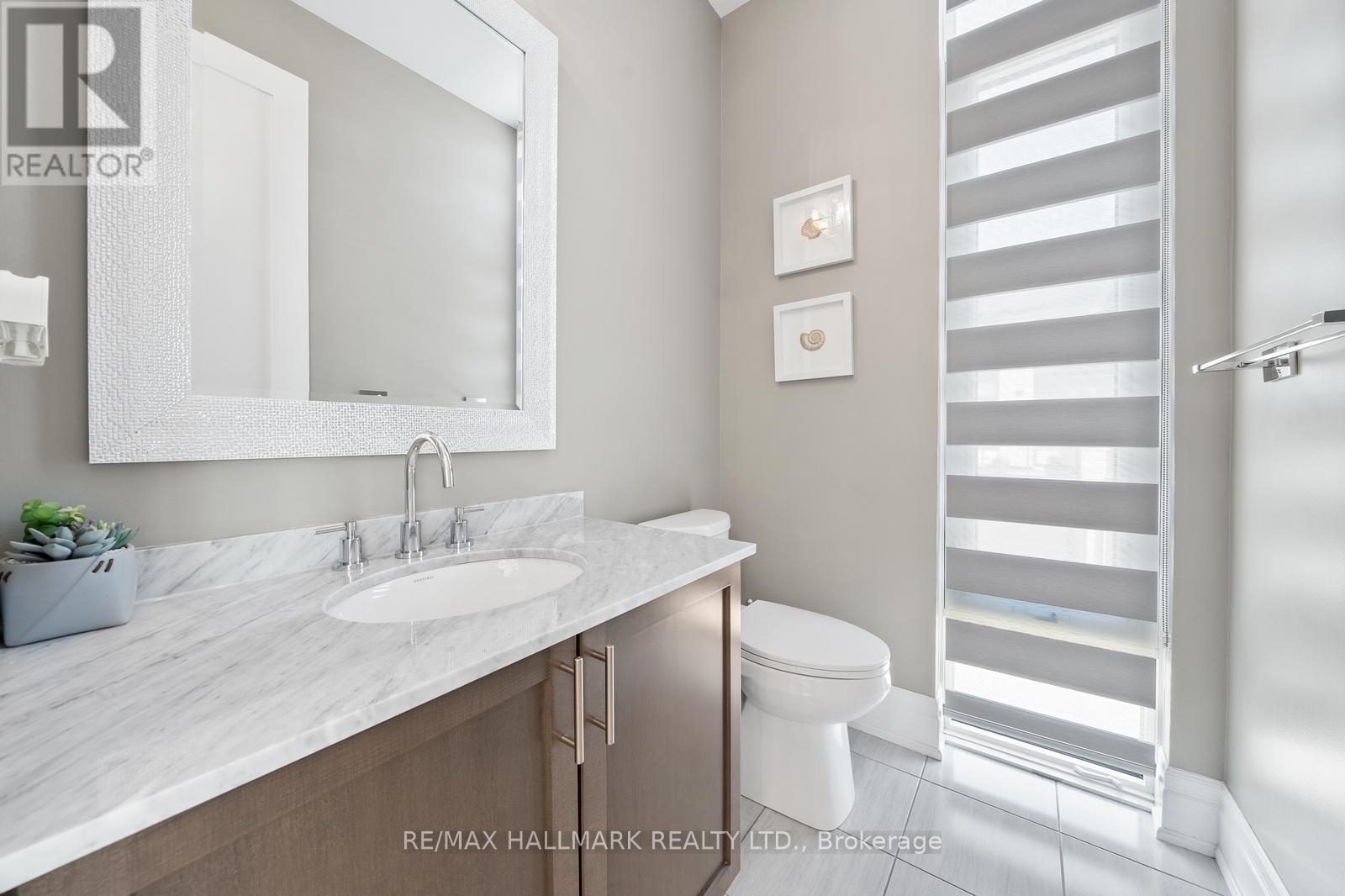 15 Carrville Woods Circle, Vaughan, Ontario  L6A 4Z6 - Photo 21 - N12963540