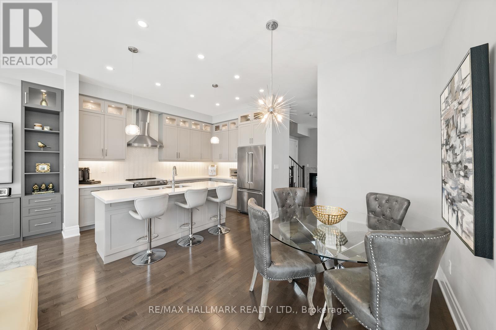 15 Carrville Woods Circle, Vaughan, Ontario  L6A 4Z6 - Photo 23 - N12963540