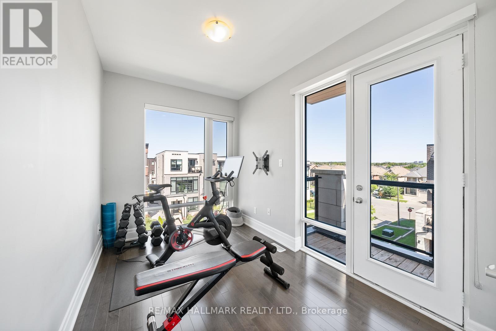 15 Carrville Woods Circle, Vaughan, Ontario  L6A 4Z6 - Photo 43 - N12963540