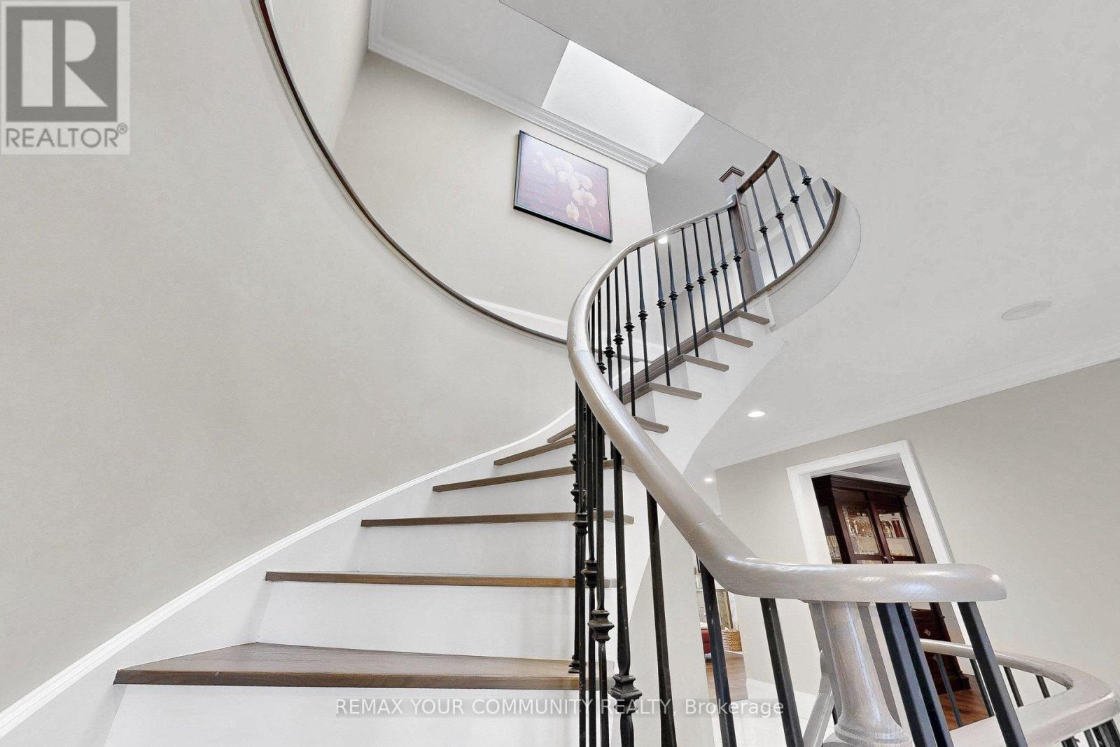 186 Wigwoss Drive, Vaughan, Ontario  L4L 4H2 - Photo 16 - N12963566