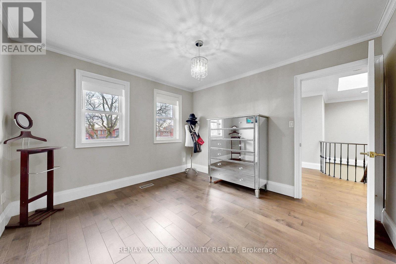 186 Wigwoss Drive, Vaughan, Ontario  L4L 4H2 - Photo 24 - N12963566