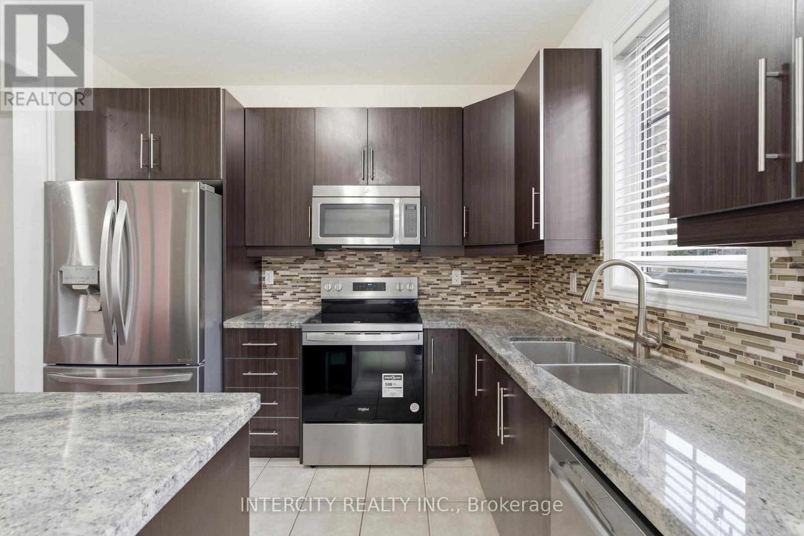 34 Alexie Way, Vaughan, Ontario  L4H 3V3 - Photo 14 - N12963570